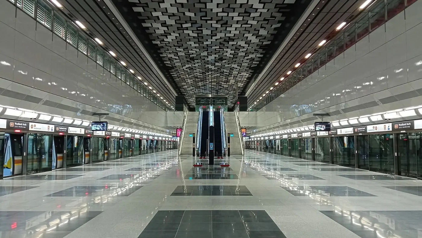 Platform screen doors at Woodlands North MRT station